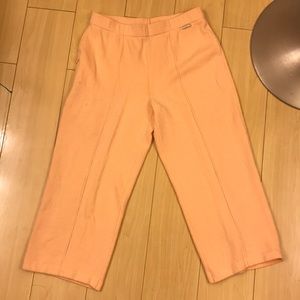 💥St. John Knit peach 🍑 Capri Pants💥